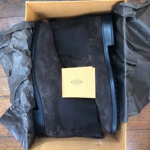 Tods Suede Chelsea Boots